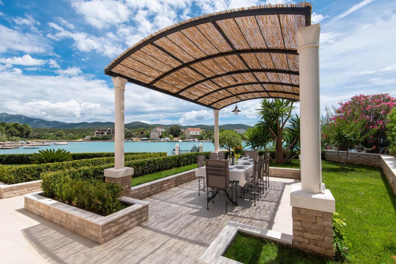 Villa Loviste Paradise Экстерьер фото