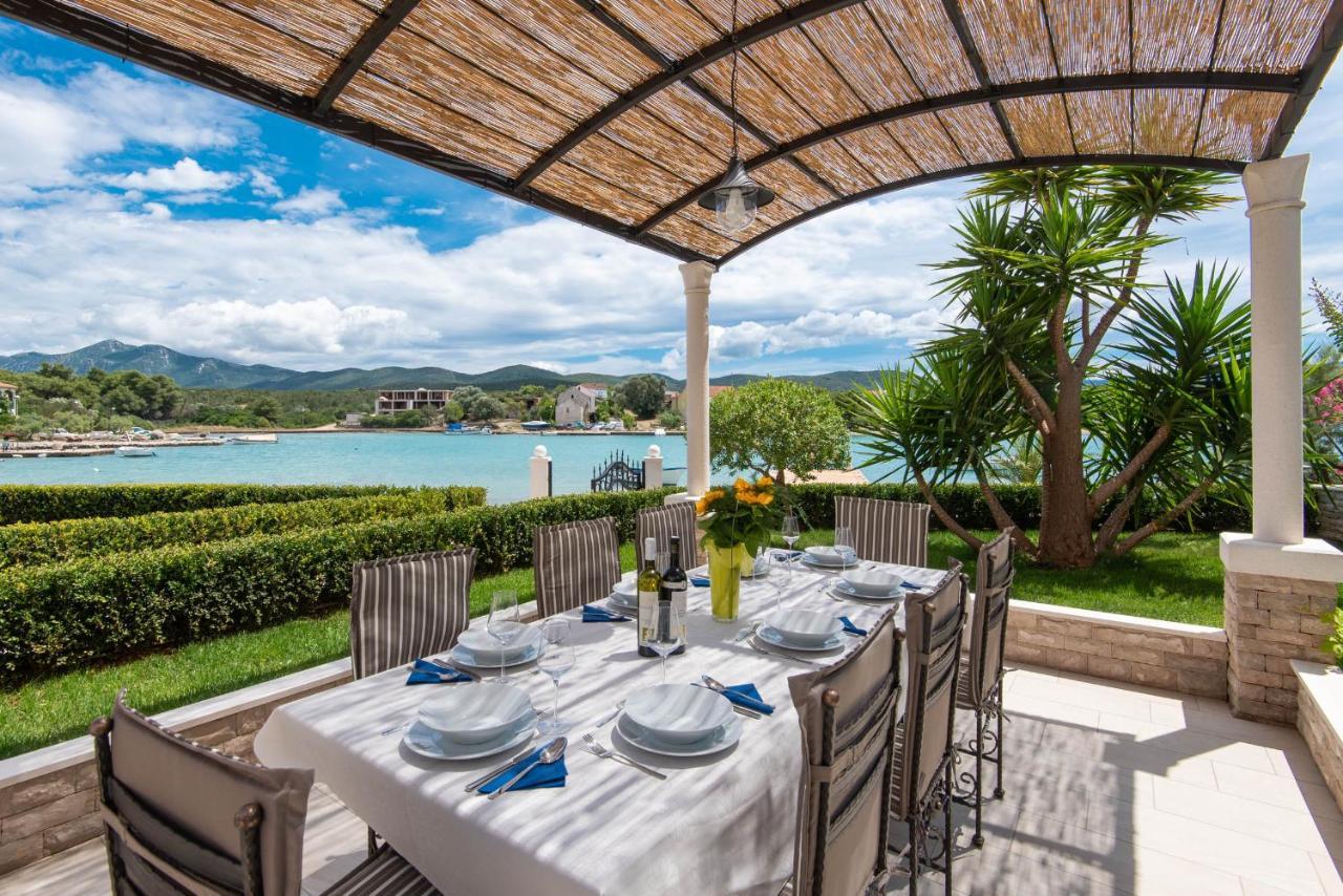 Villa Loviste Paradise Экстерьер фото